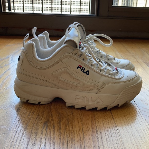 Fila Disruptor Sneakers - Picture 4 of 4